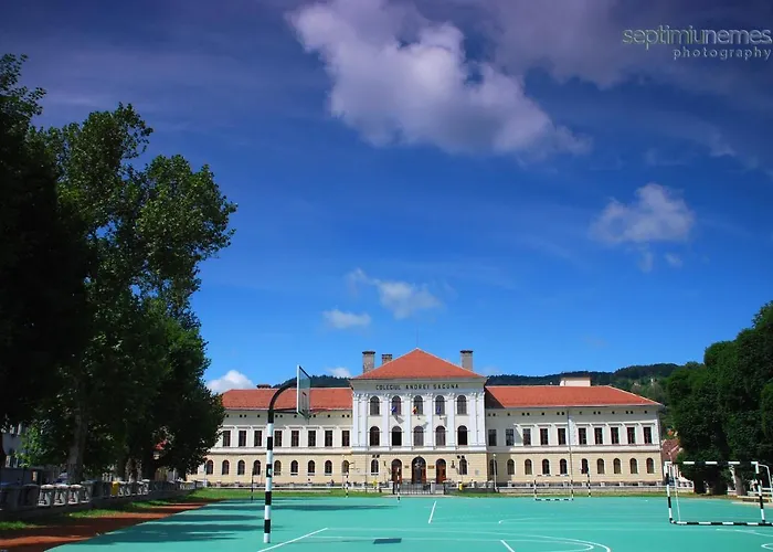 Apartment The Old Town Nest Brasov